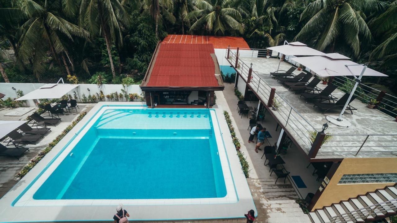 Point 303 Resort General Luna  Exterior photo