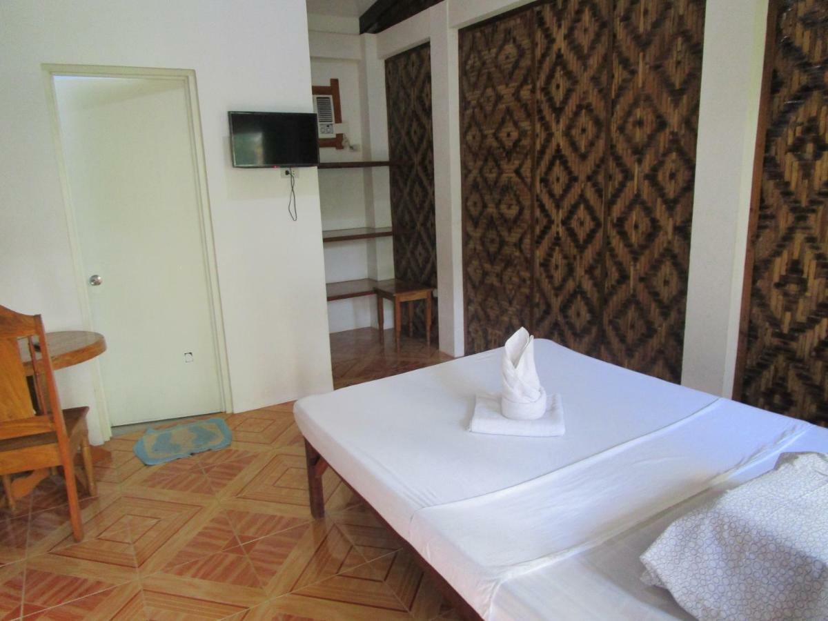 Point 303 Resort General Luna  Exterior photo
